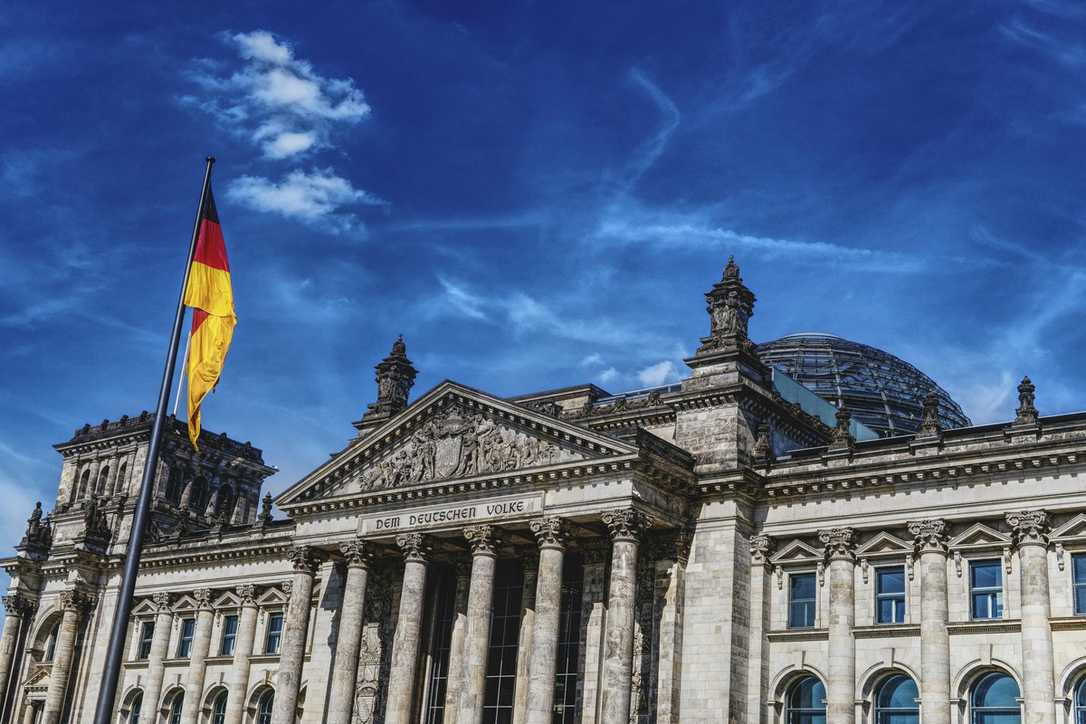 Koalitionsvertrag 2025: Bau fordert Tempo bei Wohnungsbau und Infrastruktur Koalitionsvertrag 2025: Bau fordert Tempo bei Wohnungsbau und Infrastruktur